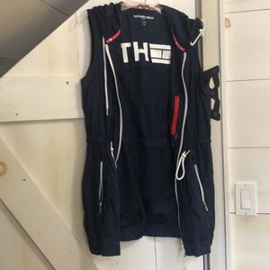 Tommy Hilfiger sport vest with hood sz m